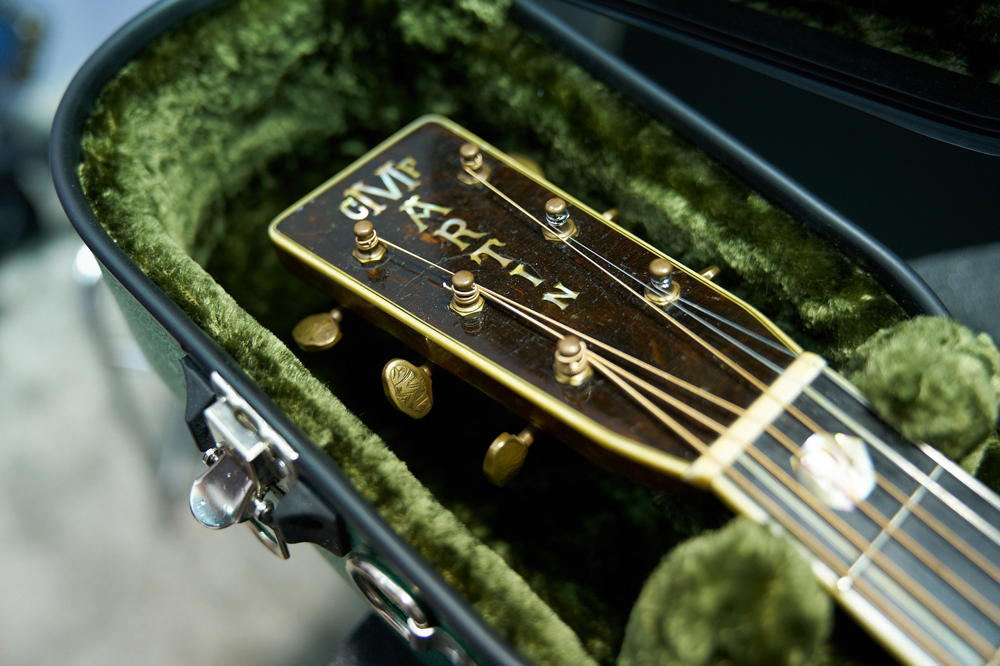 The headstock of the guitar